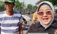 Squad Nusantara Jatim Berbagi BBM untuk Pengemudi Bentor di Surabaya