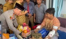 Kapolres Binjai Jenguk Korban Begal Pelajar