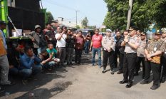 Polres Jombang Tindak Lanjuti Aspirasi Sopir Truk, Tegaskan Penanganan dugaan Pungli hingga Balap Liar