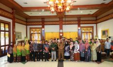 Wabup Siak Ajak Alumni FEB UMRI Manfaatkan Peluang Bisnis untuk Dukung Pembangunan