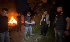 Dapat Perlawanan Warga, Polrestabes Medan Bumihanguskan Sarang Narkoba Klambir V