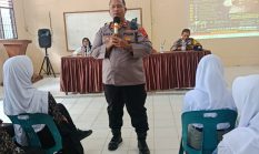 Polri Hadir di Sekolah, Sat Binmas Polres Langkat Edukasi Pelajar Cegah Pergaulan Bebas