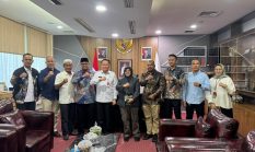Rp 460 Miliar DBH Belum Disalurkan, Bupati Siak Temui Dirjen Bina Keuda di Jakarta