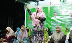 Bupati Afni Berbaur dalam Semarak HSN 2026, Ribuan Santri Penuhi Rumah Rakyat